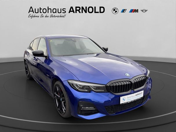 BMW 330 e M Sport 215 kW image number 2