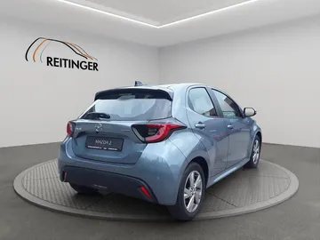 Car image 5