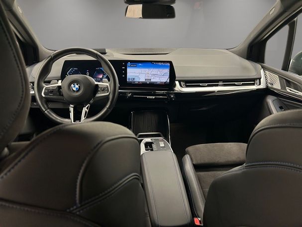 BMW 220i Active Tourer 115 kW image number 11