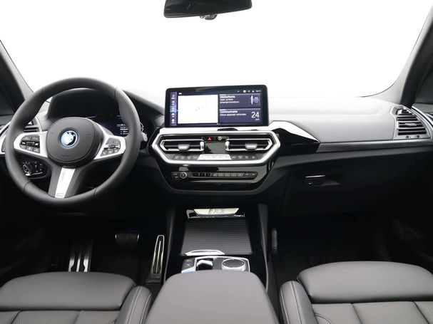 BMW iX3 80 kWh 210 kW image number 13