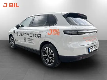 Car image 2