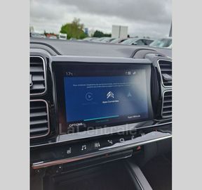 Car image 37