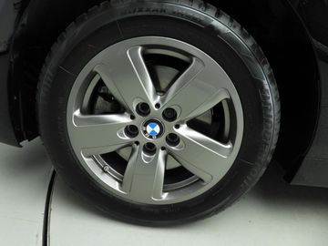 Car image 40