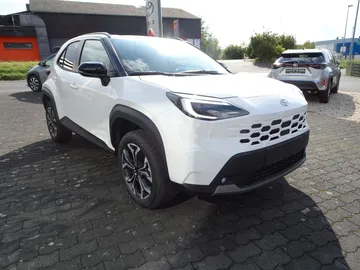 Car image 2