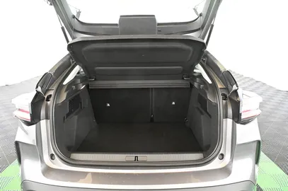 Car image 33