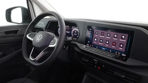 Car image 30