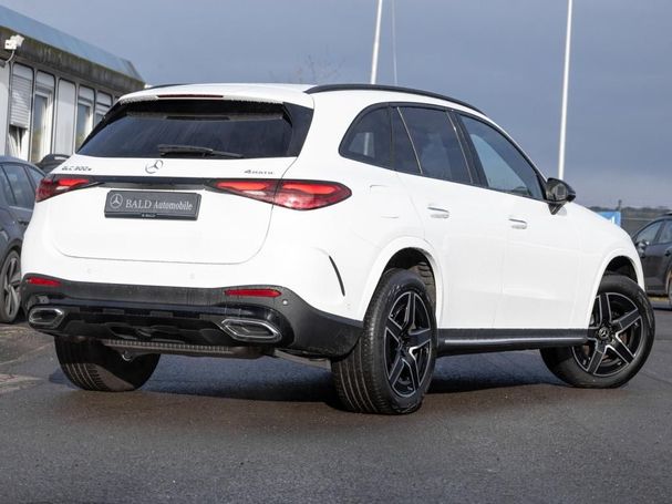 Mercedes-Benz GLC 300 e AMG 230 kW image number 2