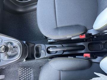 Car image 25