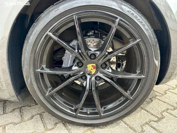 Car image 22