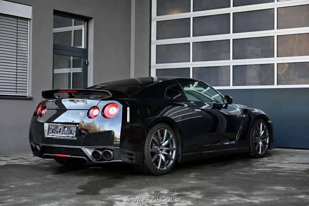 Nissan GT-R Black Edition 404 kW image number 2