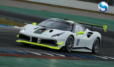 Car image 19