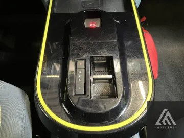 Car image 29