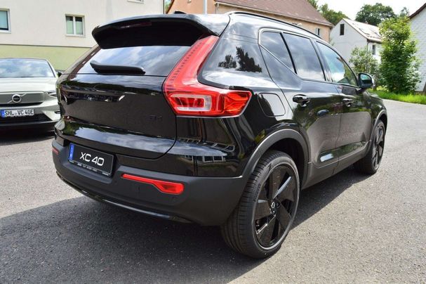 Volvo XC40 B4 Ultra Black Edition 145 kW image number 7