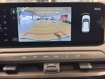 Car image 29