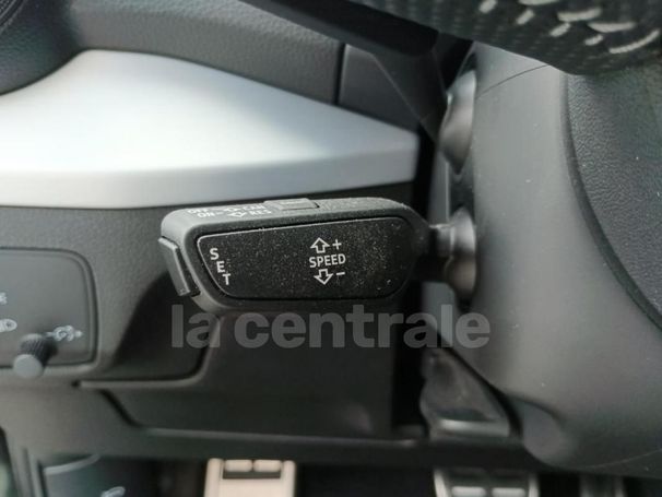 Audi Q2 35 TDI S tronic 110 kW image number 23