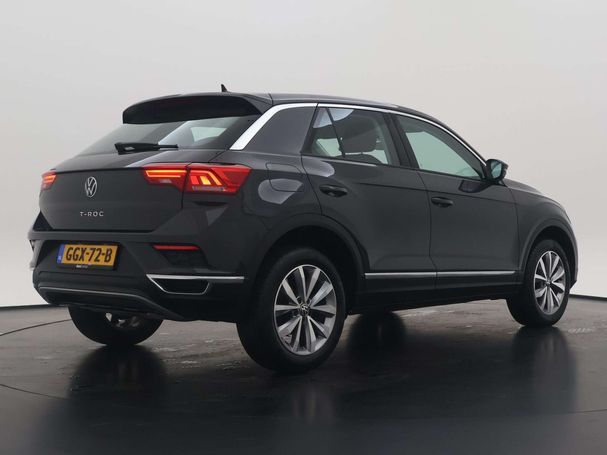 Volkswagen T-Roc 1.5 TSI Style DSG 110 kW image number 2