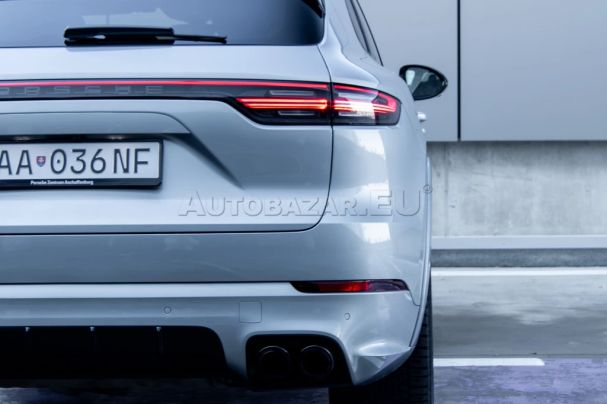 Porsche Cayenne E-Hybrid 340 kW image number 10