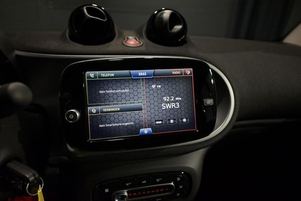 Smart ForTwo EQ 60 kW image number 9