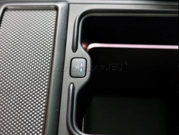 Car image 45