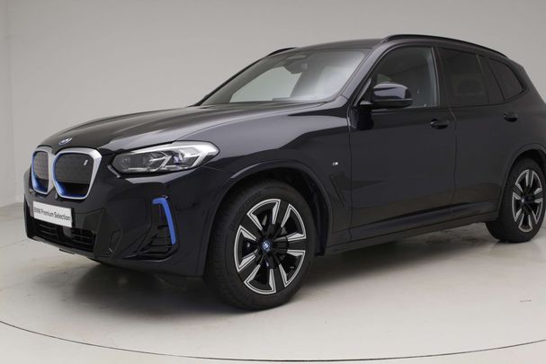 BMW iX3 M Sport 210 kW image number 8