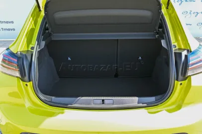 Car image 31