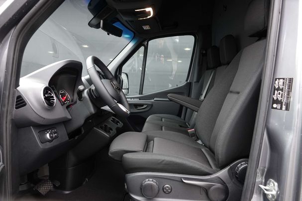 Mercedes-Benz Sprinter 319 CDI 9G-Tronic RWD 140 kW image number 3