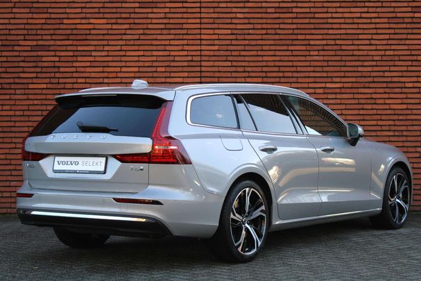 Volvo V60 T6 Recharge AWD T8 257 kW image number 2