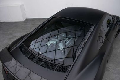 Car image 38