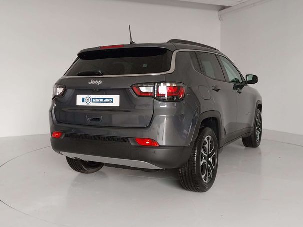 Jeep Compass Limited 96 kW image number 15