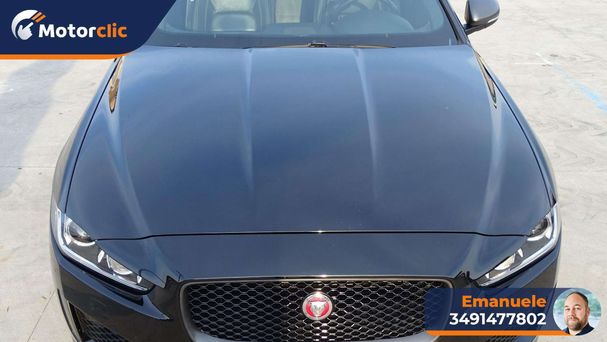 Jaguar XE P300 AWD 221 kW image number 17