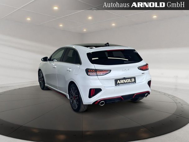 Kia Ceed GT 1.6 T-GDi 150 kW image number 4