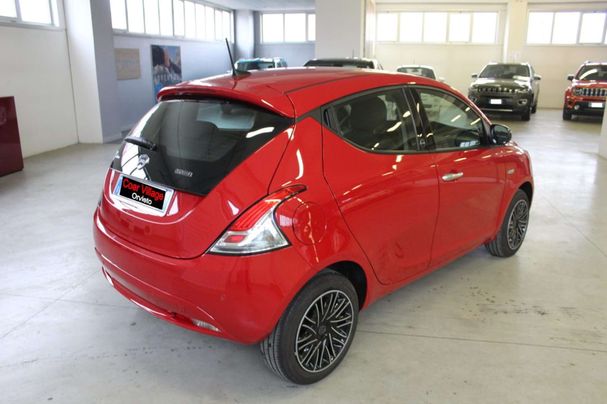 Lancia Ypsilon 51 kW image number 3