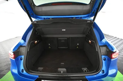 Car image 38