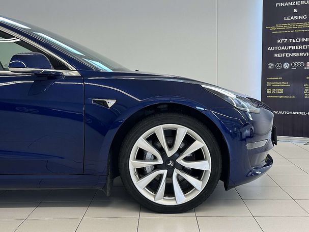 Tesla Model 3 Long Range AWD 366 kW image number 12