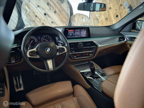 BMW 520i 135 kW image number 15