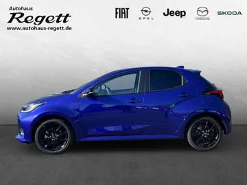 Car image 3