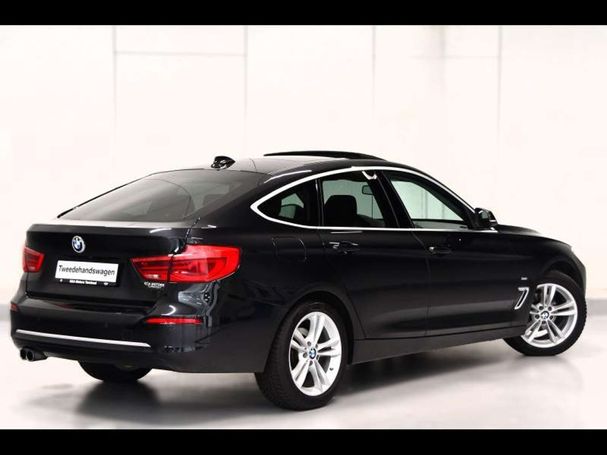 BMW 320i Gran Turismo 135 kW image number 3