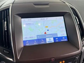 Car image 31
