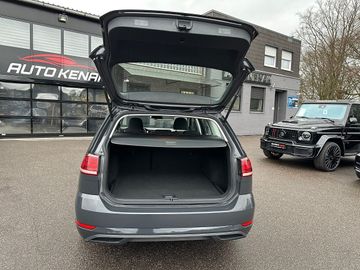 Car image 37