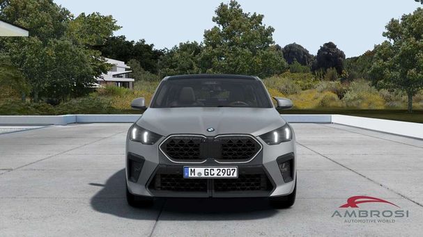 BMW X2 sDrive18d 110 kW image number 2