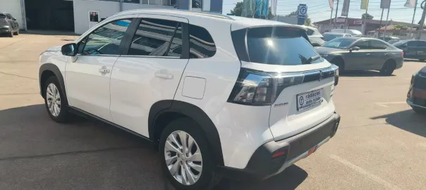 Car image 5