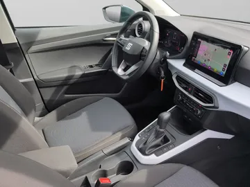Car image 22