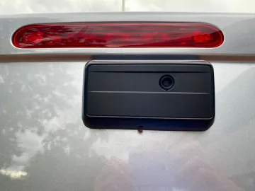 Car image 28
