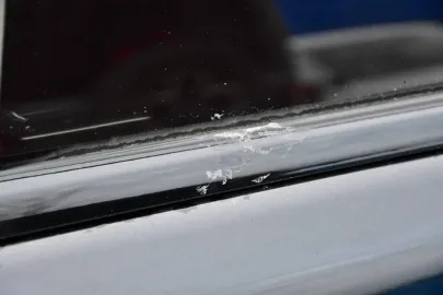 Car image 43