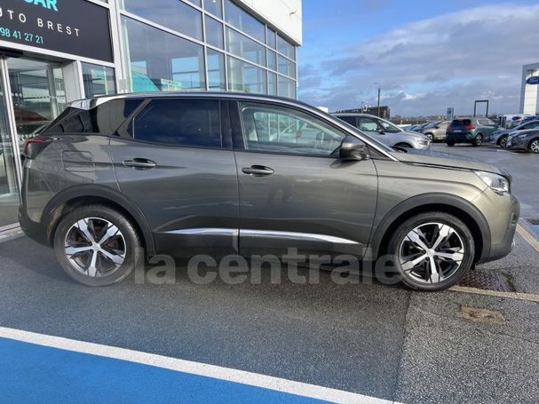 Peugeot 3008 BlueHDi 130 S&S Allure 96 kW image number 3