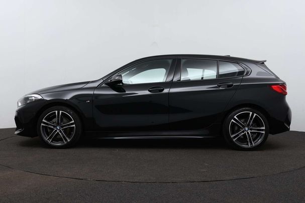 BMW 118i M Sport 103 kW image number 3