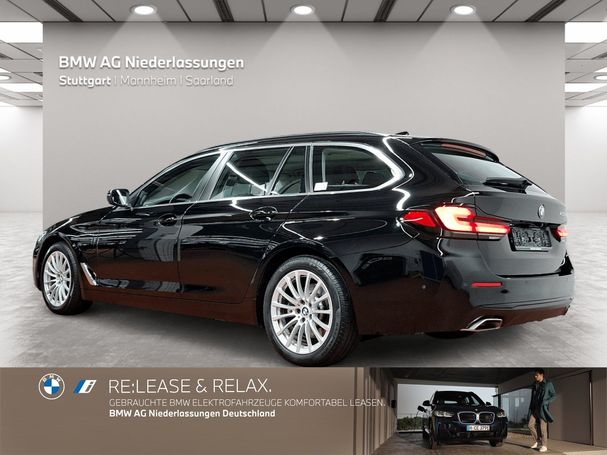 BMW 530 Touring 215 kW image number 2