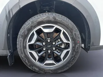 Car image 31
