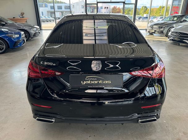 Mercedes-Benz C 300 e AMG 230 kW image number 21