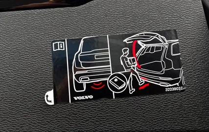 Car image 28